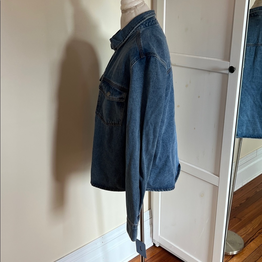NWT EXPRESS Classic Blue Denim Shirt Jacket Oversized Style Snap Closure L - Picture 5 of 9